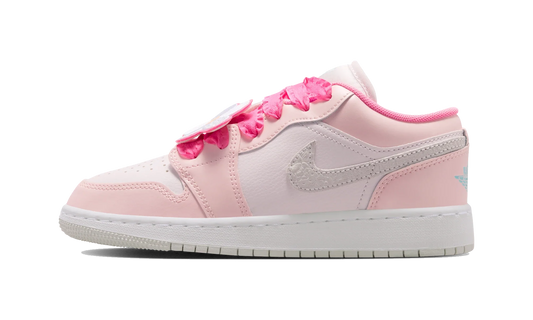 Overkicks - Air Jordan 1 Low SE Pink Bloom (GS) (II1247-600) - vista lateral