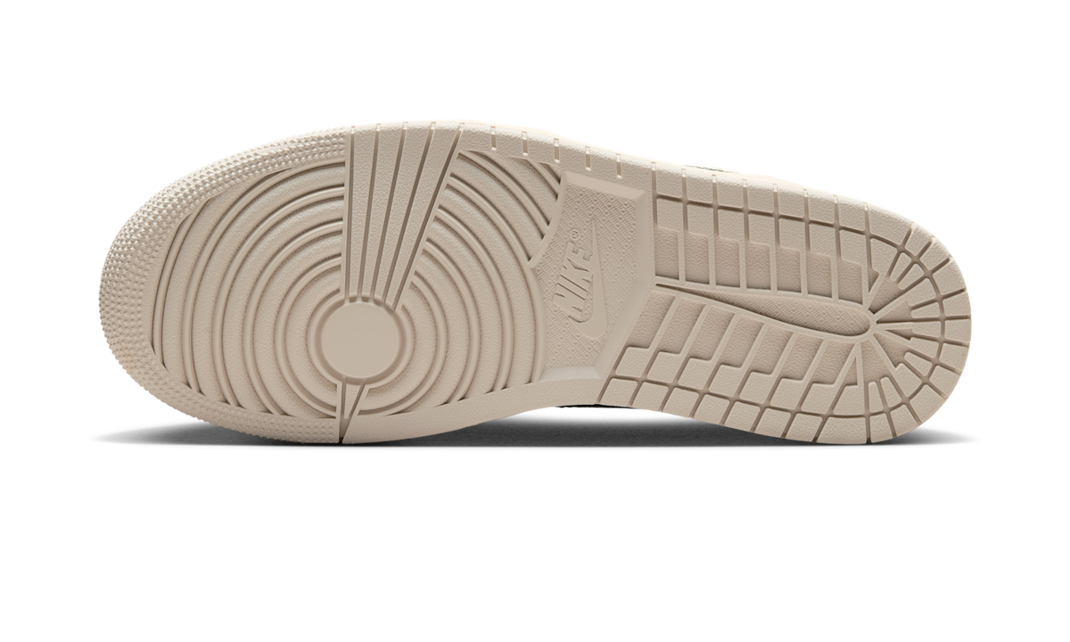 Overkicks - Air Jordan 1 Low SE Sanddrift Glacier Blue (HQ3440-101) - par completo