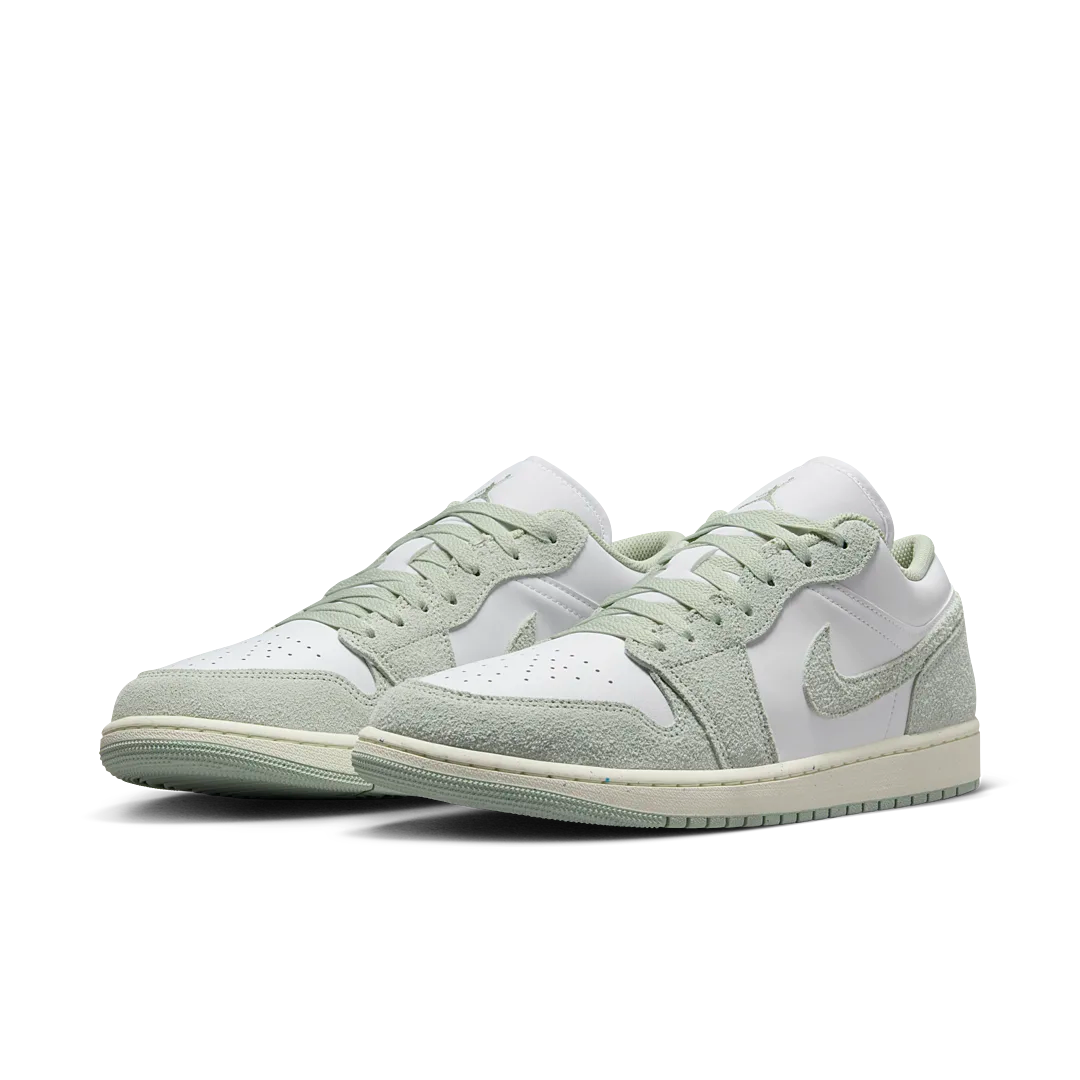 Overkicks - Air Jordan 1 Low SE Seafoam (FN5214-131) - vista trasera