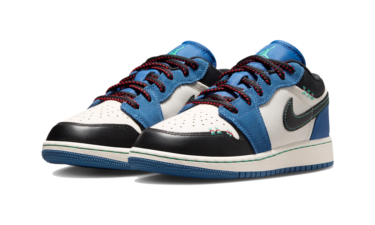 Overkicks - Air Jordan 1 Low SE True Blue Black (IO2062-400) - vista trasera
