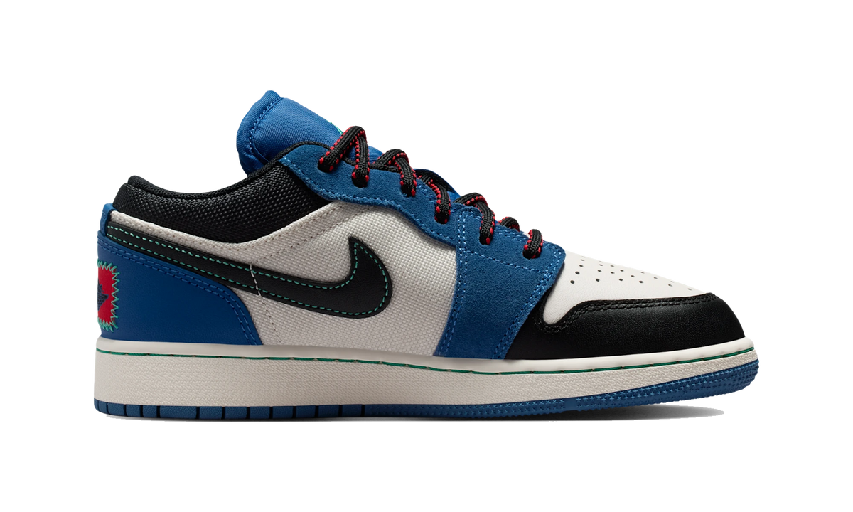 Overkicks - Air Jordan 1 Low SE True Blue Black (IO2062-400) - detalle suela