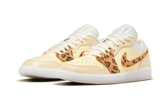 Overkicks - Air Jordan 1 Low SNKRS Day (DN6998-700) - vista trasera
