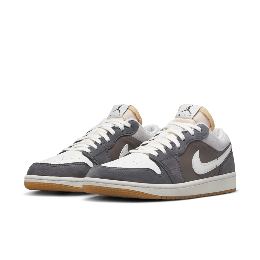 Overkicks - Air Jordan 1 Low SNKRS Day Korea Magpie (2023) (FD0399-004) - vista trasera