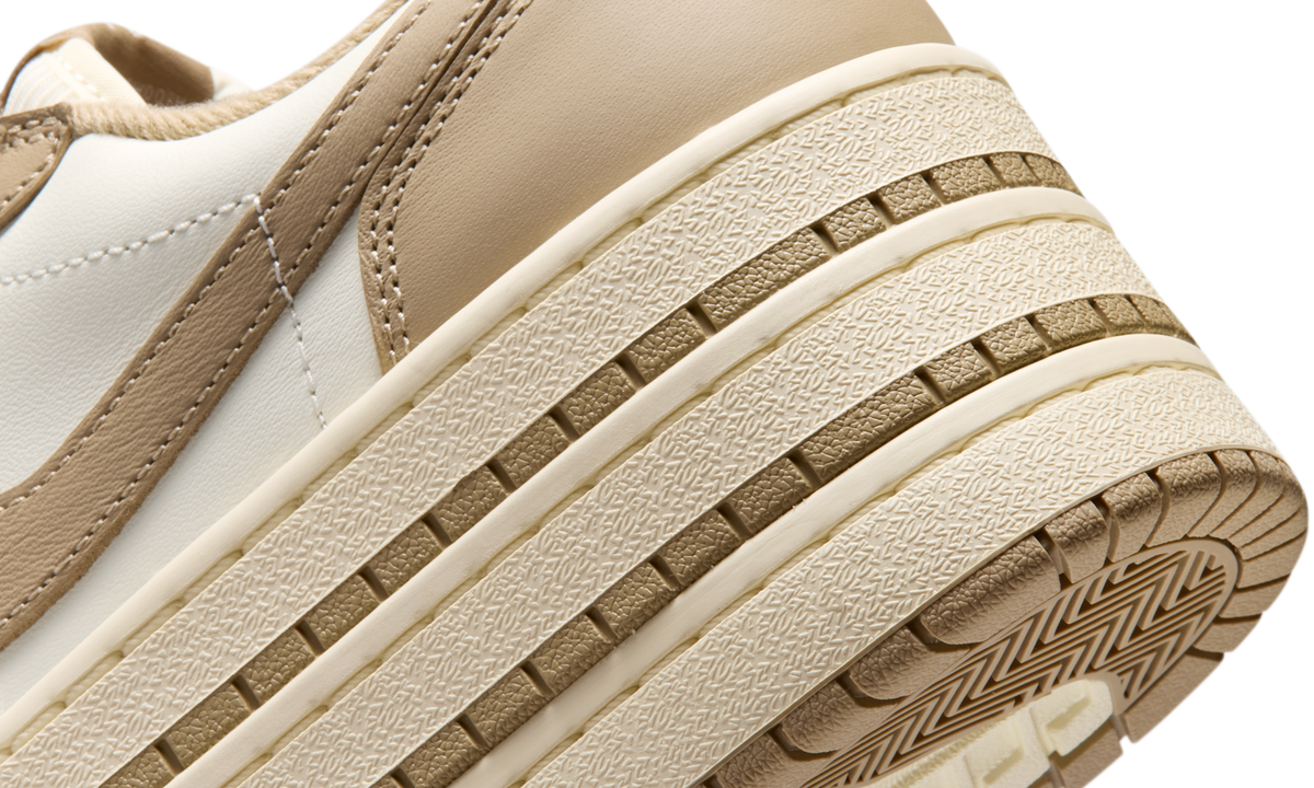 Overkicks - Air Jordan 1 Low Triple Stack Khaki Sail (HV8288-200) - detalle