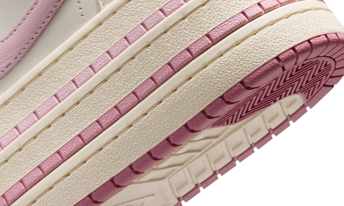 Overkicks - Air Jordan 1 Low Triple Stack Pale Ivory Iced Carmine (HV8288-101) - detalle