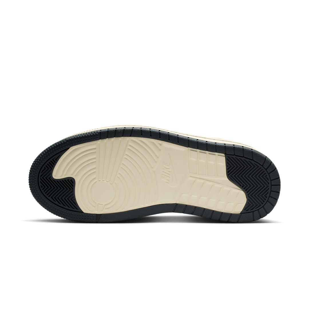 Overkicks - Air Jordan 1 Low Triple Stack Sail Coconut Milk (HV8288-100) - detalle suela