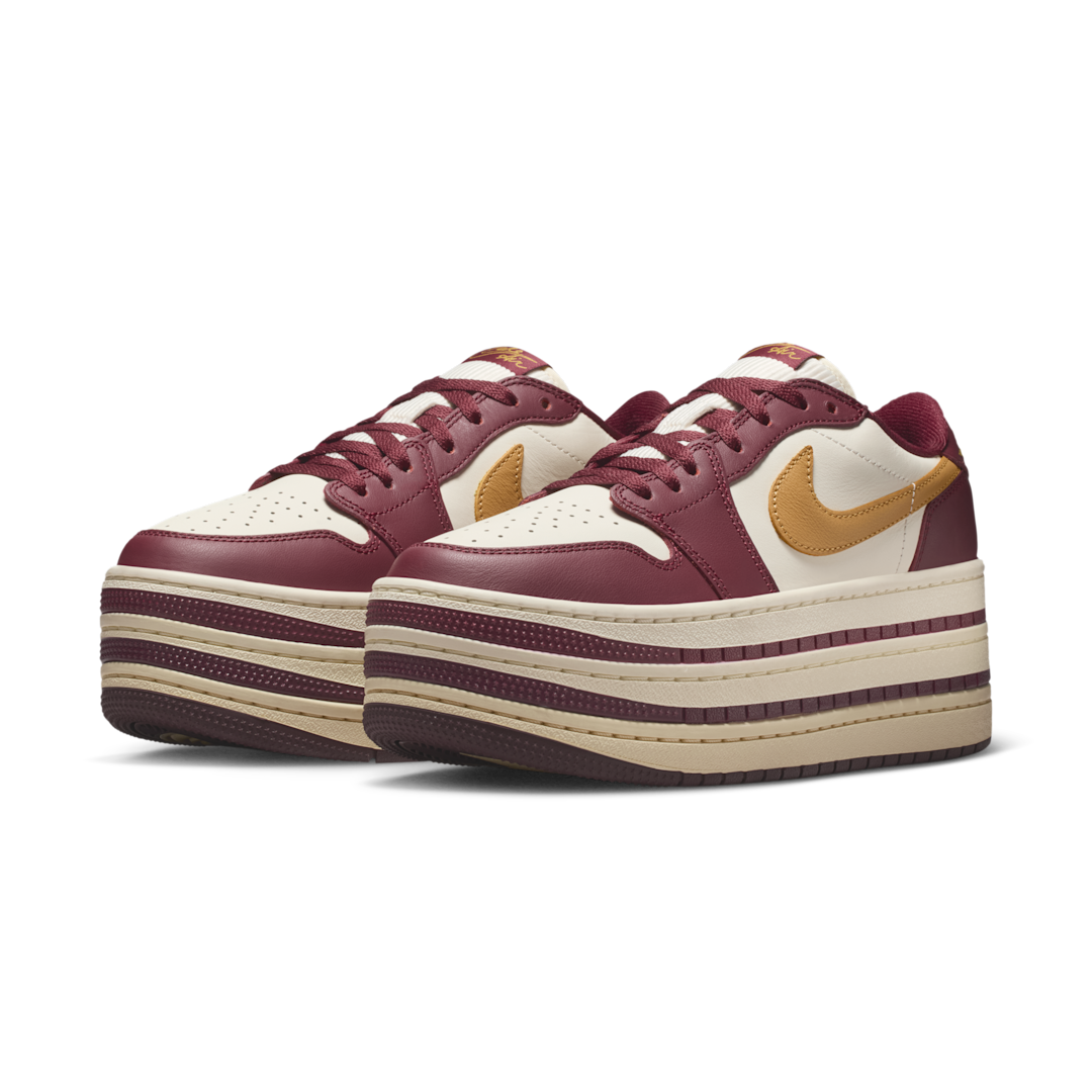 Overkicks - Air Jordan 1 Low Triple Stack Team Red Pale Ivory (HV8288-600) - vista trasera