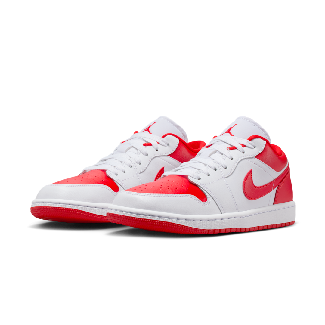 Overkicks - Air Jordan 1 Low White Chile Red (DC0774-110) - vista trasera