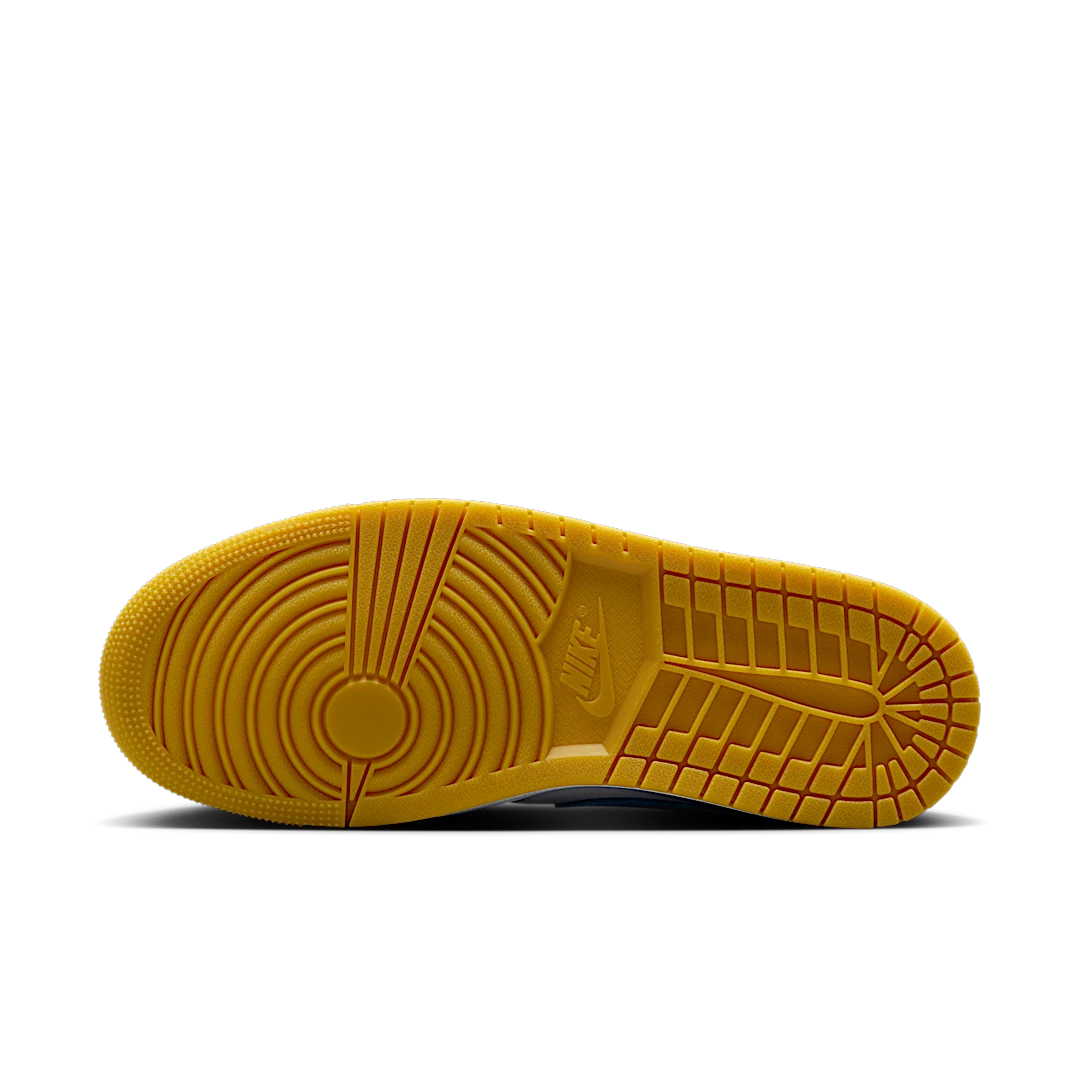 Overkicks - Air Jordan 1 Low White Gum Light Brown Dark Powder Blue (DC0774-104) - detalle suela