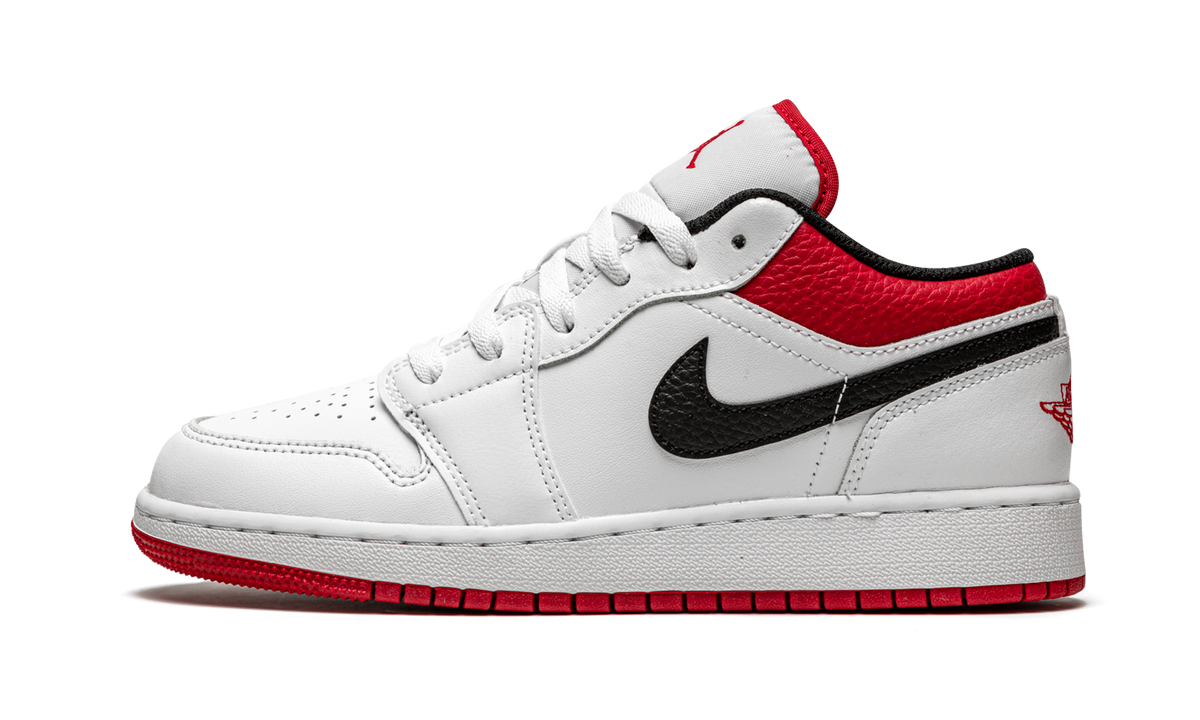 Overkicks - Air Jordan 1 Low White Gym Red (GS) (553560-118) - vista lateral