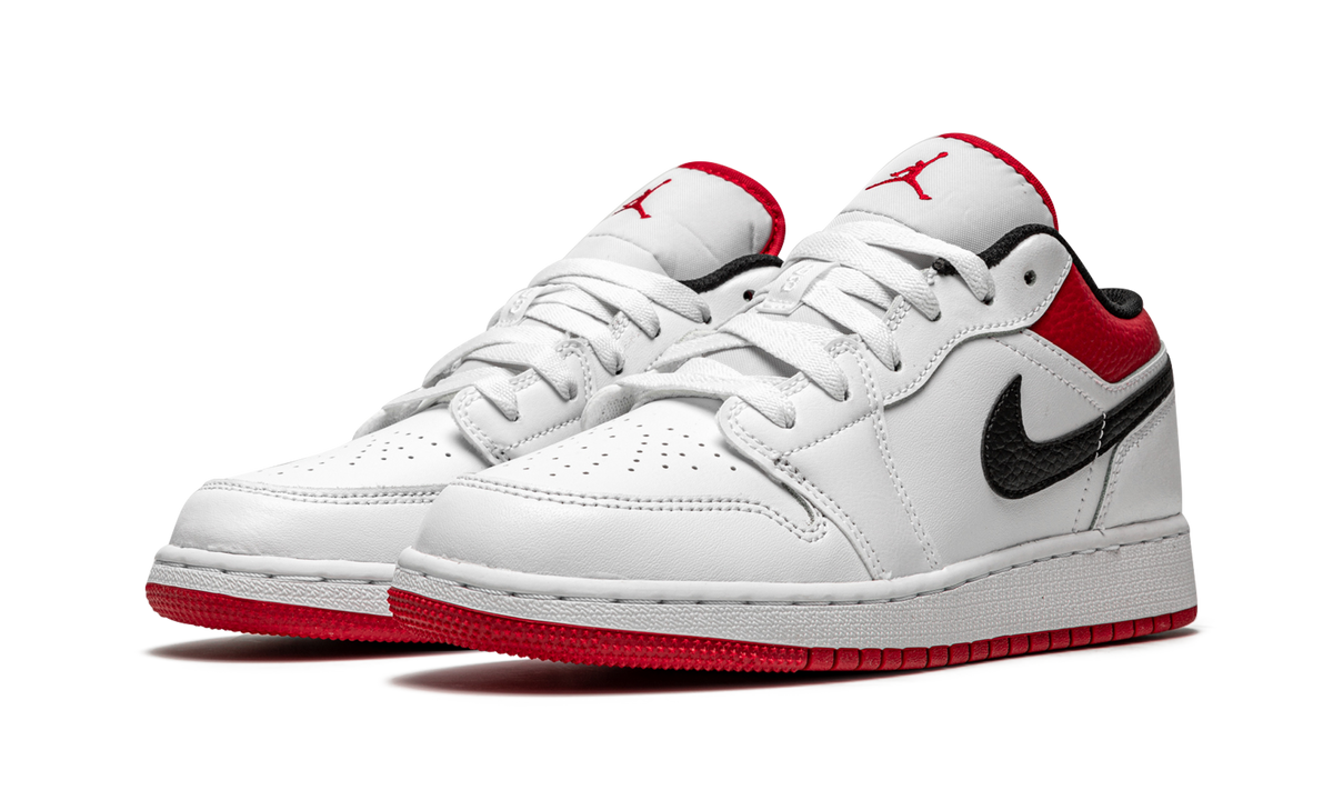 Overkicks - Air Jordan 1 Low White Gym Red (GS) (553560-118) - imagen 2