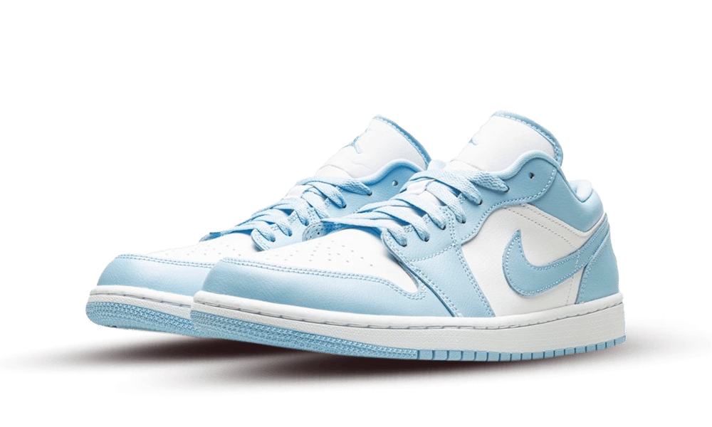 Overkicks - Air Jordan 1 Low White Ice Blue (DC0774-141) - vista trasera