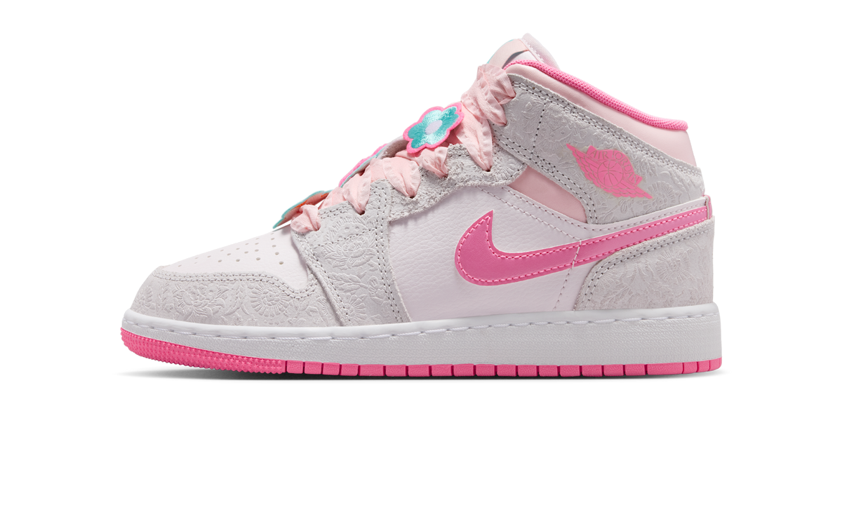 Overkicks - Air Jordan 1 Mid ALT SE Spring Flowers (GS) (II0592-001) - vista lateral