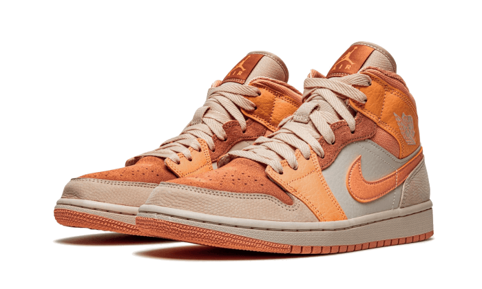 Overkicks - Air Jordan 1 Mid Apricot Orange (DH4270-800) - vista trasera