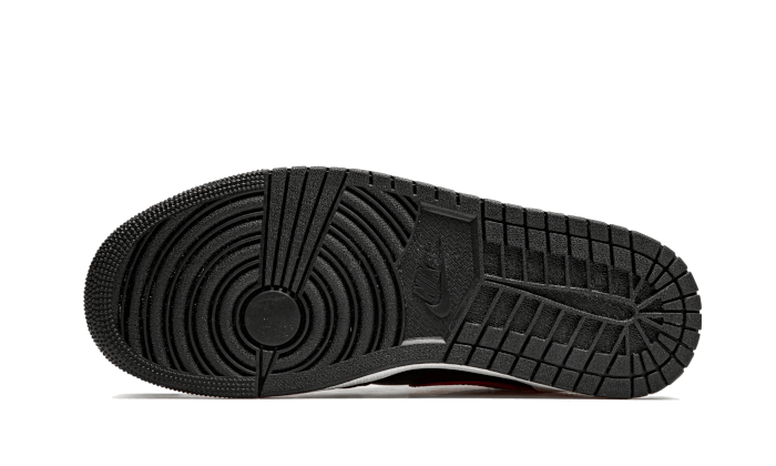 Overkicks - Air Jordan 1 Mid Black Chile Red White (554724-075) - detalle suela