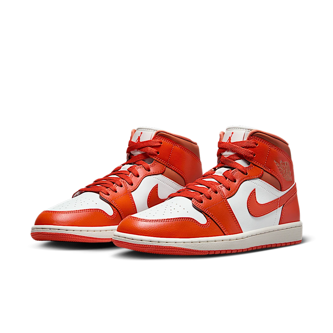 Overkicks - Air Jordan 1 Mid Cosmic Clay (BQ6472-108) - vista trasera