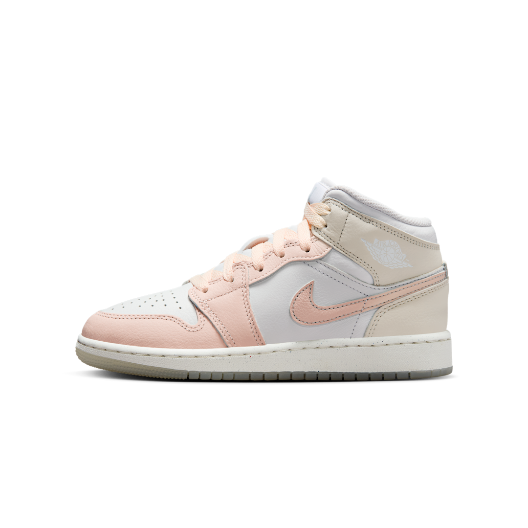Overkicks - Air Jordan 1 Mid Flamingo (GS) (HJ5940-100) - vista lateral