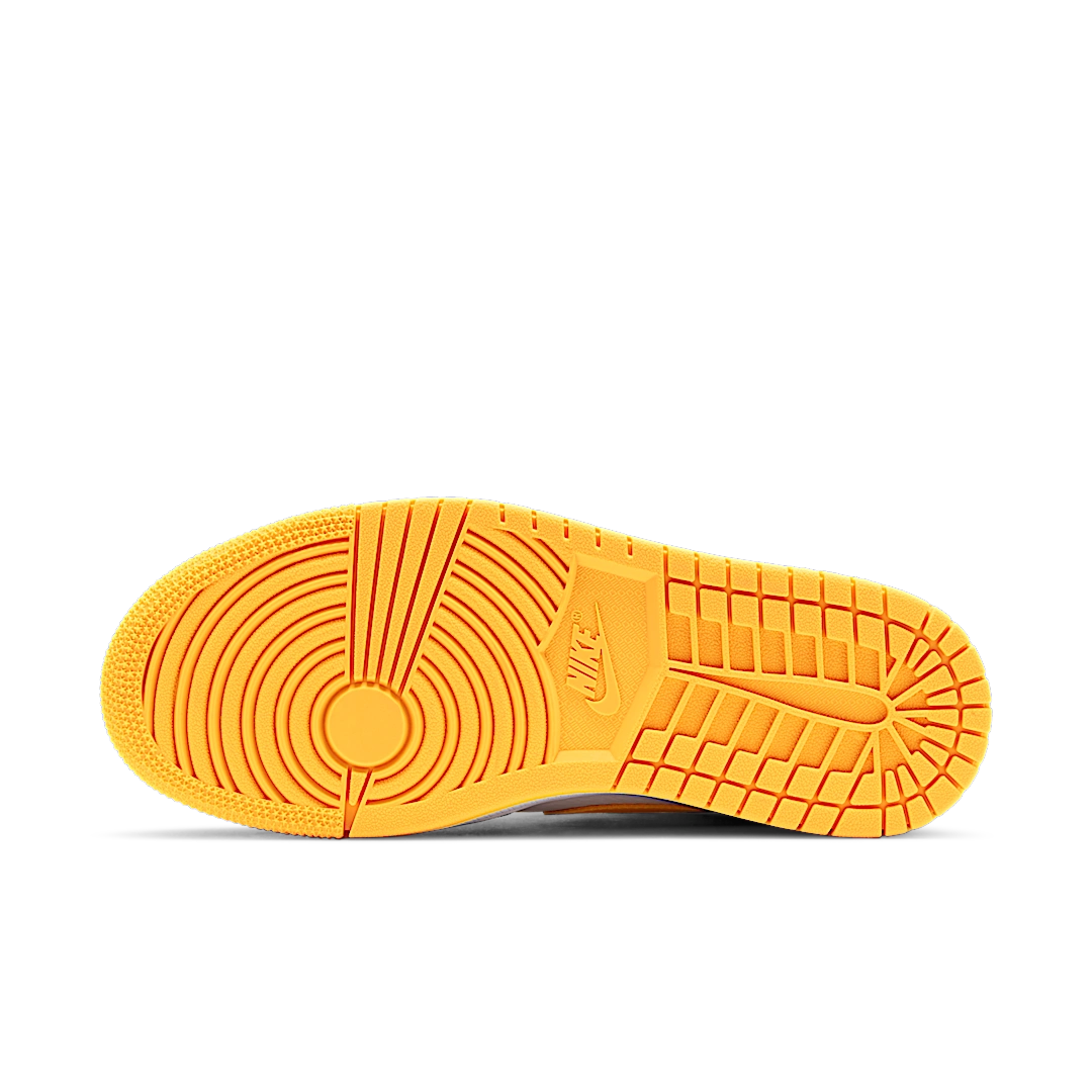 Overkicks - Air Jordan 1 Mid Laser Orange Black (CV5276-107) - detalle suela