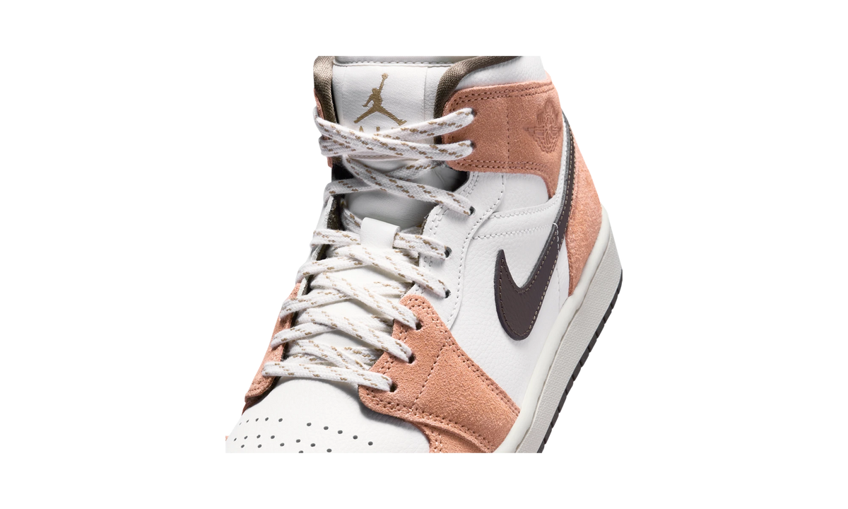 Overkicks - Air Jordan 1 Mid Light Cognac (IQ0306-133) - detalle lateral interior