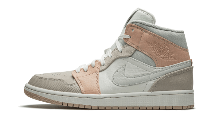 Overkicks - Air Jordan 1 Mid Milan (Attico Special Box and Accessories) (CV3044-100) - vista lateral