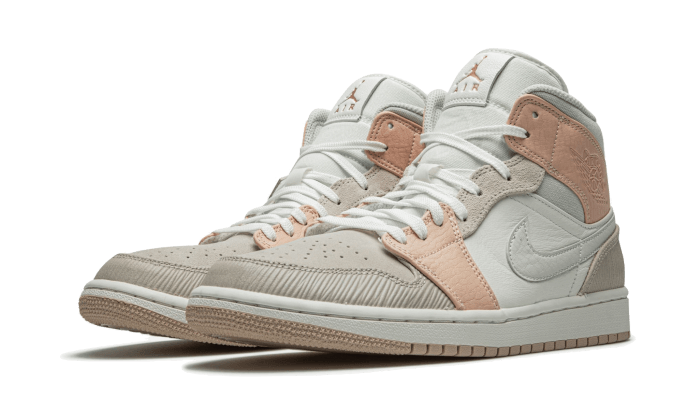 Overkicks - Air Jordan 1 Mid Milan (Attico Special Box and Accessories) (CV3044-100) - vista trasera
