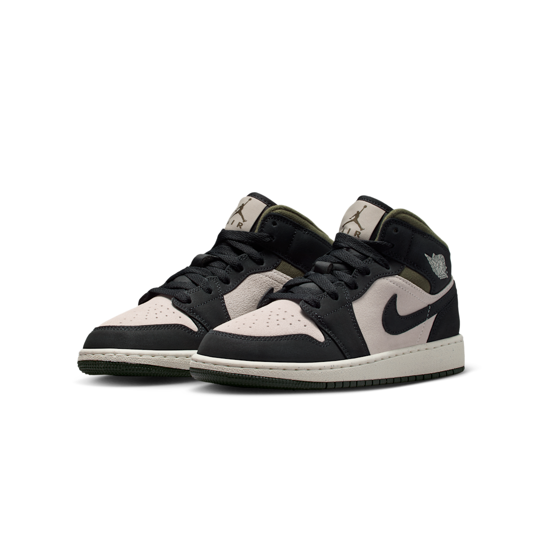 Overkicks - Air Jordan 1 Mid Off Noir Medium Olive (GS) (HV4399-102) - imagen 2