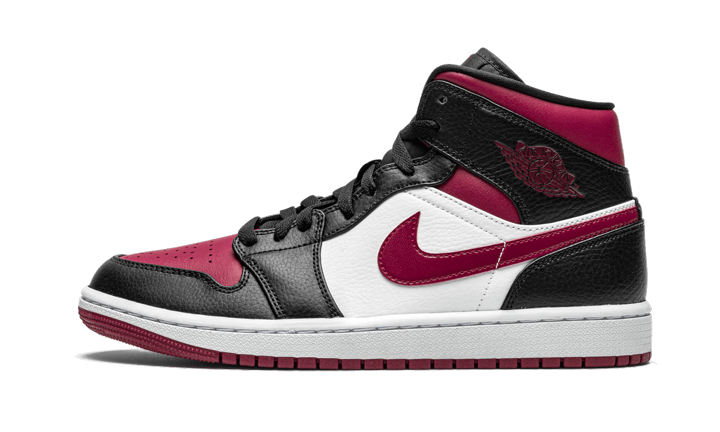 Overkicks - Air Jordan 1 Mid Patent Bred Toe (GS) (HV4399-006) - vista lateral