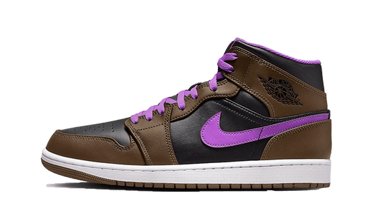 Overkicks - Air Jordan 1 Mid Purple Mocha (DQ8426-215) - vista lateral