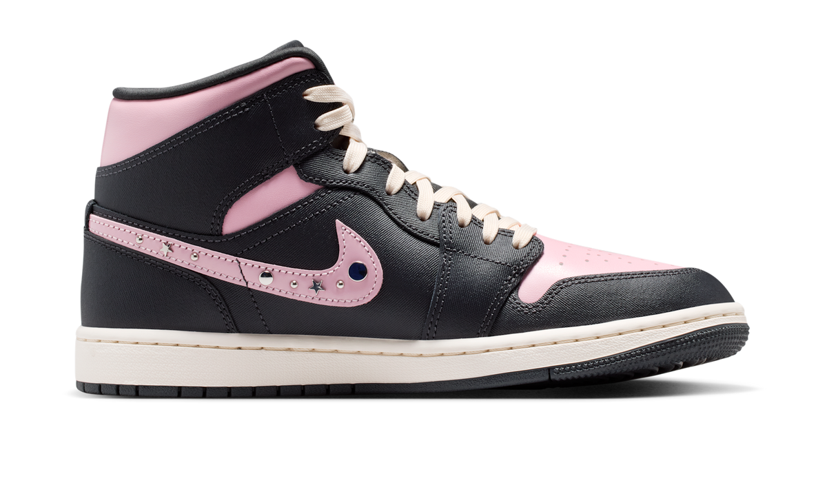 Overkicks - Air Jordan 1 Mid SE Iced Carmine (II0571-001) - detalle suela