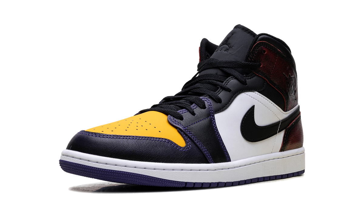 Overkicks - Air Jordan 1 Mid SE LA to Chicago (IQ9383-611) - detalle suela