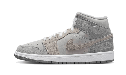 Overkicks - Air Jordan 1 Mid SE Particle Grey (DO7139-002) - vista lateral