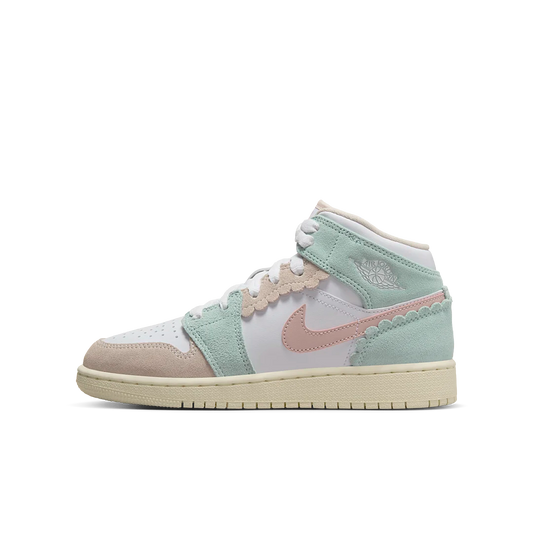 Overkicks - Air Jordan 1 Mid SE Pink Oxford (GS) (DZ5361-100) - vista lateral