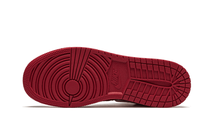 Overkicks - Air Jordan 1 Mid SE Red Quilt (GS) (AV5174-600) - imagen 4