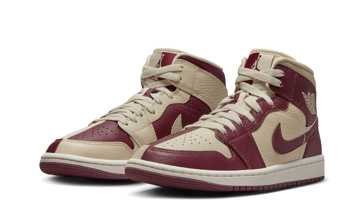 Overkicks - Air Jordan 1 Mid SE Split Beach Cherrywood Red (DR0501-200) - vista trasera
