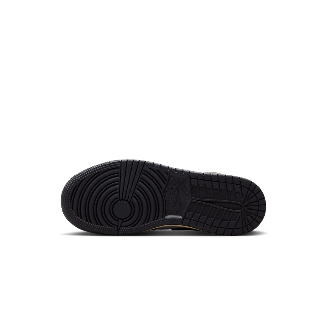 Overkicks - Air Jordan 1 Mid SE White Cave Stone (GS) (HQ2014-100) - imagen 4