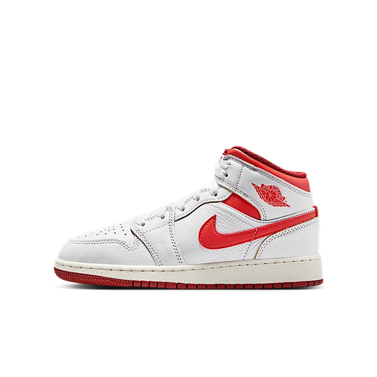 Overkicks - Air Jordan 1 Mid SE White Dune Red (GS) (FJ3464-160) - vista lateral