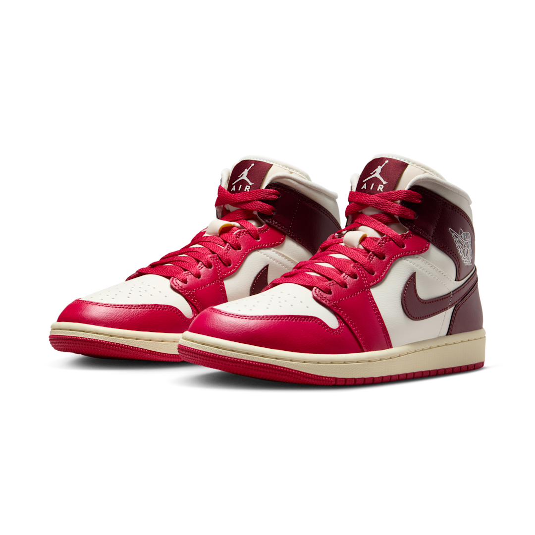 Overkicks - Air Jordan 1 Mid Sail Mystic Hibiscus (BQ6472-119) - vista trasera