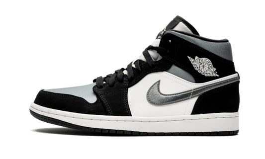 Overkicks - Air Jordan 1 Mid Satin Grey Toe (852542-011) - vista lateral