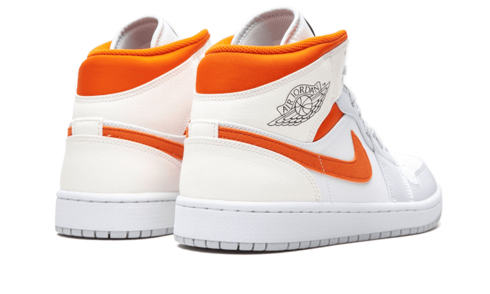 Overkicks - Air Jordan 1 Mid Starfish Pure Platinum (CW7591-100) - par completo