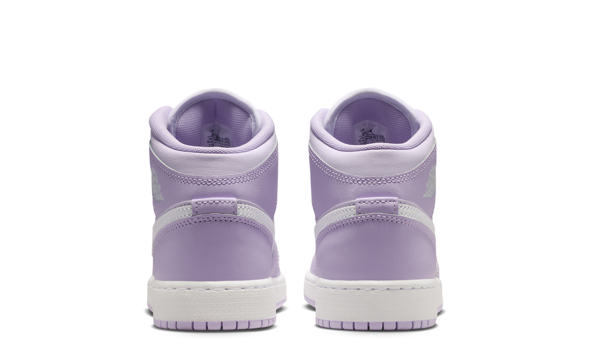 Overkicks - Air Jordan 1 Mid Violet Mist Barely Grape (DQ8423-502) - detalle talón