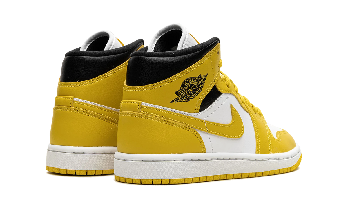 Overkicks - Air Jordan 1 Mid Vivid Sulfur (BQ6472-170) - par completo