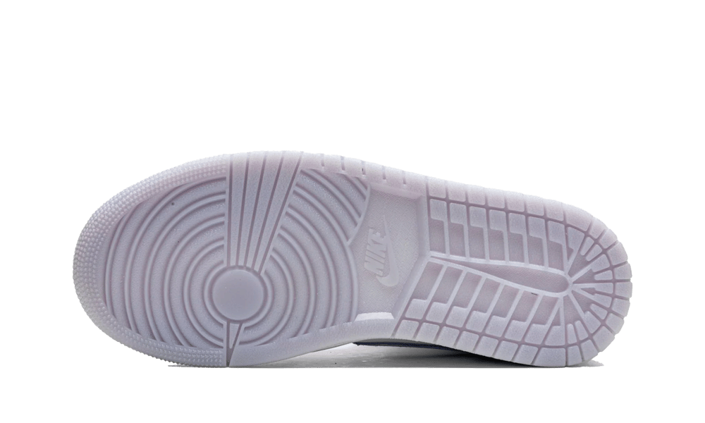 Overkicks - Air Jordan 1 Mid Wolf Grey Aluminum (BQ6472-105) - detalle suela