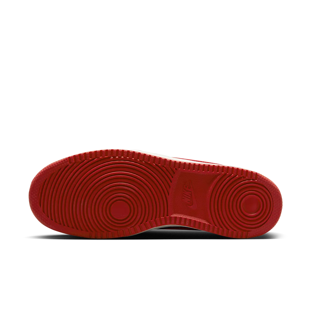 Overkicks - Air Jordan 1 Retro AJKO Low Bred (DX4981-006) - detalle suela