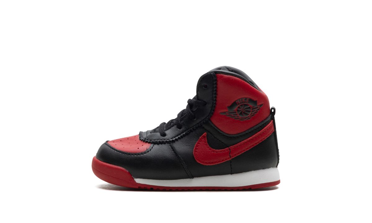 Overkicks - Air Jordan 1 Retro High 85 Bred (2025) (TD) (DV3655-067) - vista lateral