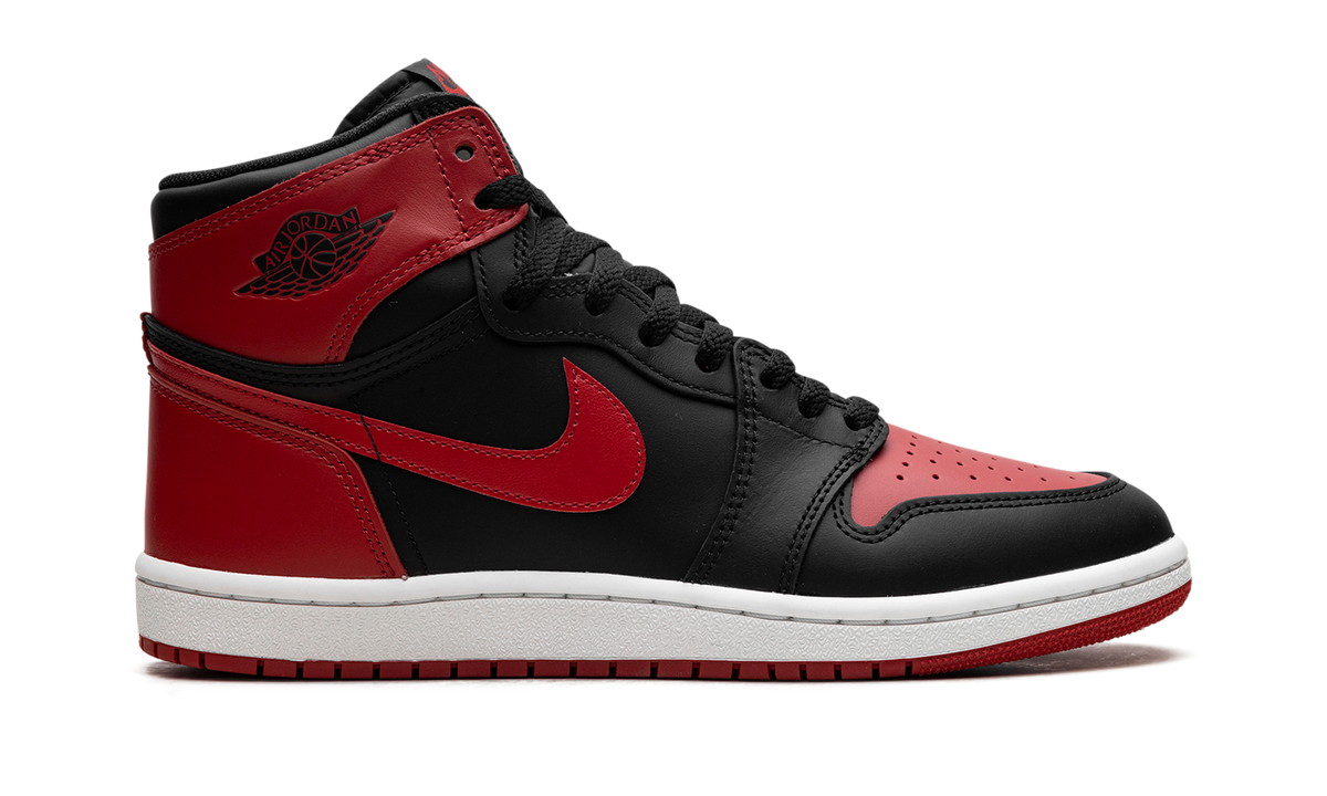 Overkicks - Air Jordan 1 Retro High 85 OG SP Bred (2025) (IQ6083-067) - detalle talón