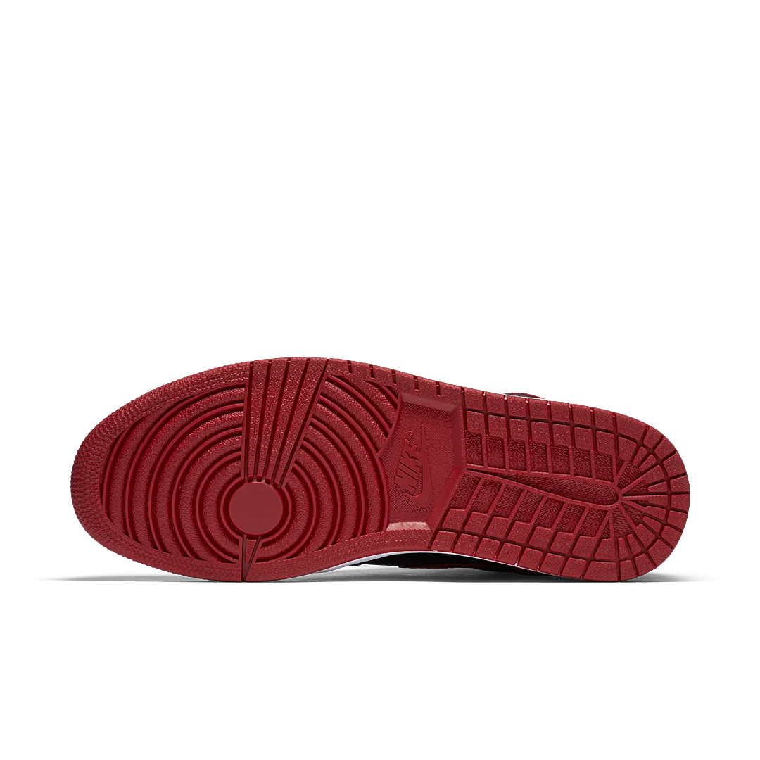 Overkicks - Air Jordan 1 Retro High Bred Banned (2016) (555088-001) - detalle suela