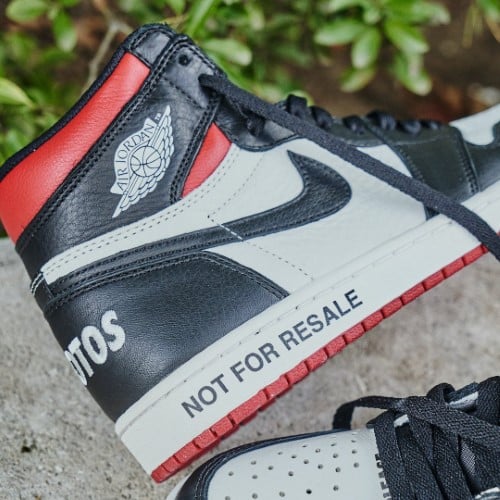 Overkicks - Air Jordan 1 Retro High Not for Resale Varsity Red (861428-106) - detalle talón