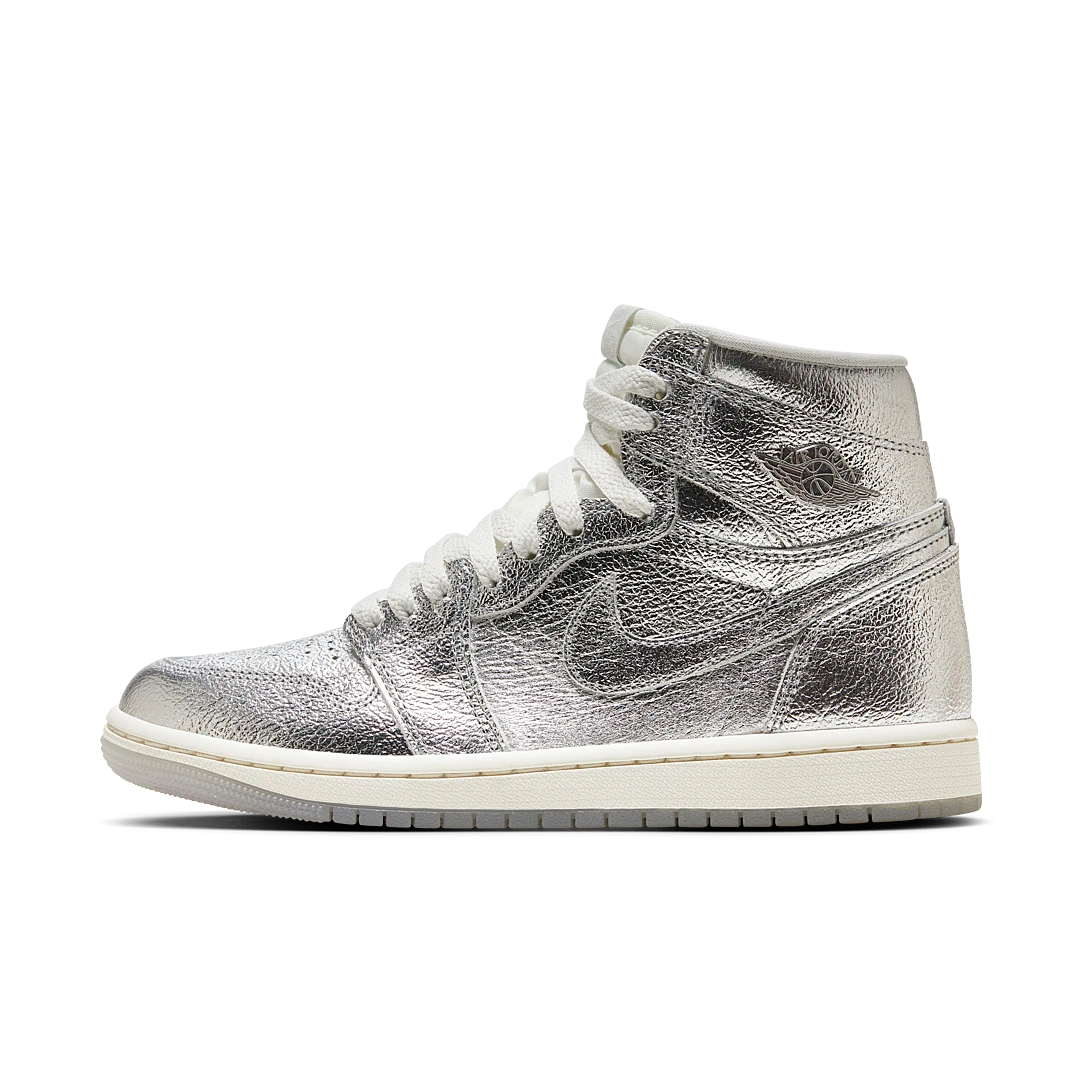 Overkicks - Air Jordan 1 Retro High OG Chrome (FN7249-001) - vista lateral
