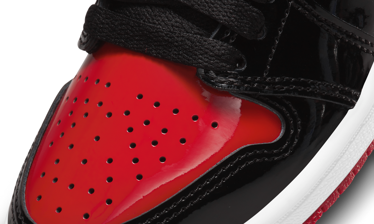 Overkicks - Air Jordan 1 Retro High OG Patent Bred (PS) (AQ2664-063) - imagen 7