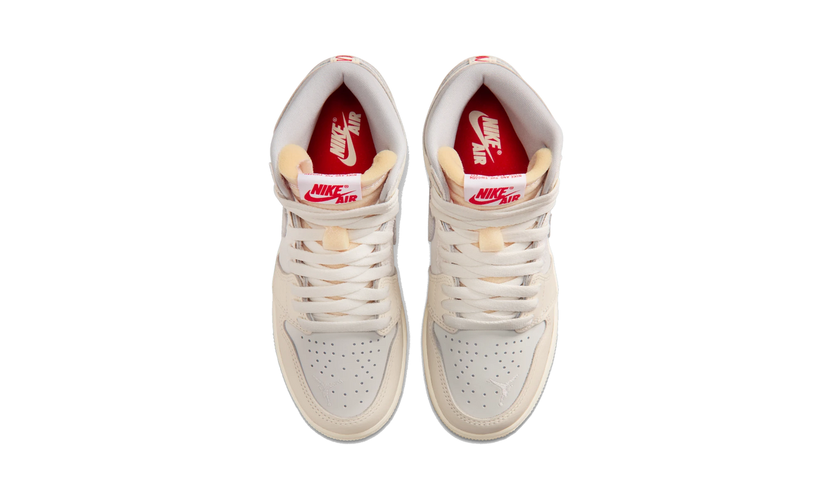Overkicks - Air Jordan 1 Retro High OG Sail University Red (IH4281-100) - vista superior